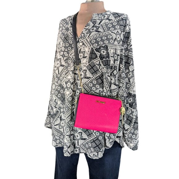 Steve Madden Pink & Black Color Block PVC Chain Strap Going Out Purse Crossbody - Picture 3 of 11